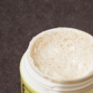 Swatch de Marie_findsgirlslike : Le Gommage Visage, Huygens Paris