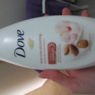 Swatch de Charlotte62000 : Gel Douche Mon Soin Cocooning, Dove