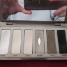 Swatch de Charlotte62000 : Naked Basics Palette de fards à paupières, Urban Decay
