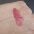 Swatch de Valentine.D : Rouge Edition Velvet, Bourjois