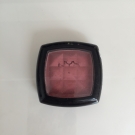 Swatch de Lisalmbrt : Powder Blush, NYX