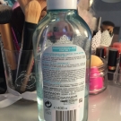 Swatch de Lisalmbrt : Solution Micellaire Tout en 1 Pure Active, Garnier