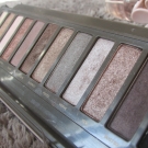Swatch de monjulimonde : Naked 2  Basics Palette, Urban Decay