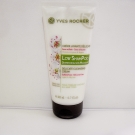 Swatch de Sofia : Low Shampoo - Crème lavante délicate, YVES ROCHER