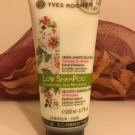 Swatch de Diana74 : Low Shampoo - Crème lavante délicate, YVES ROCHER