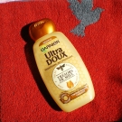 Swatch de Muchacha : Shampooing Reconstituant Trésors de Miel, Garnier