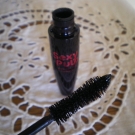 Swatch de Muchacha : Mascara Volume Sexy Pulp, Yves Rocher