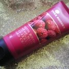 Swatch de Muchacha : Crème mains Fruits Noirs, YVES ROCHER