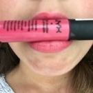 Swatch de EloBeth02 : Soft matte lip cream, NYX