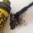 Swatch de nono27 : Colossal Volum' Express, Maybelline New York