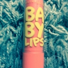 Swatch de Chocolateconchurros : Baby Lips Baume à Lèvres Teinté, Maybelline New York