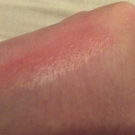 Swatch de Chocolateconchurros : Baby Lips Baume à Lèvres Teinté, Maybelline New York