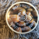 Swatch de Chocolateconchurros : Baume à Lèvres Karité, The Body Shop