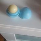 Swatch de Lulurose23 : Baume à Lèvres Smoothie Sphere Lip Balm, Eos