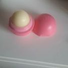 Swatch de Lulurose23 : Baume à Lèvres Smoothie Sphere Lip Balm, Eos