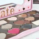 Swatch de blushandboudoir : Chocolate Bon Bons, Too Faced