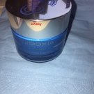 Swatch de xVicky : Crème Triple Action, Eudoxia