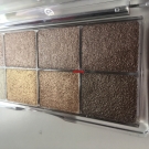 Swatch de xVicky : All About Eyeshadow Palette, Essence
