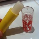 Swatch de juste lili : Baby Lips Baume à Lèvres Teinté, Maybelline New York