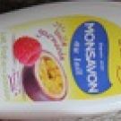 Swatch de katniss59 : Gel douche au lait fruit de la passion framboise, Monsavon