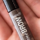 Swatch de katniss59 : Gimme brow - Le mascara pour sourcils, Benefit Cosmetics