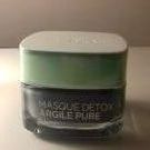 Swatch de Chrislène : Masque Détox - Argile Pure de L'Oréal Paris, L'Oréal Paris