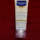 Swatch de Chrislène : Crème Nourrissante au Cold Cream, Mustela