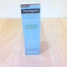 Swatch de Chrislène : Hydro Boost Soin Réveil Contour des yeux, Neutrogena