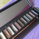 Swatch de noem143 : Naked 2  Basics Palette, Urban Decay