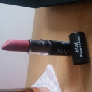 Swatch de SweetyWorld_    : Matte Lipstick, NYX