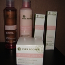 Swatch de PennyM : Crème Hydratante Apaisante - Sensitive Végétal, Yves Rocher