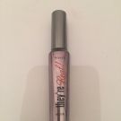Swatch de Testeuse beaute party  : They're Real! - Mascara volumateur et allongeant, Benefit Cosmetics