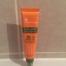 Swatch de Testeuse beaute party  : Protection - Soin Anti-âge FPS 30, Yves Rocher