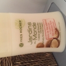 Swatch de Testeuse beaute party  : Crème de Douche Onctueuse Noix de Macadamia du Guatemala - Jardins du Monde, Yves Rocher