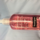 Swatch de Testeuse beaute party  : Gel Nettoyant Pamplemousse Rose Visibly Clear, Neutrogena