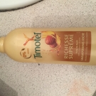 Swatch de Testeuse beaute party  : Richesse Suprême-Shampoing riche pour cheveux très sec, frisés ou crépus à l'huile de Burifi, Timotei