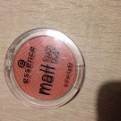 Swatch de Ilana : Matt Touch Blush, Essence