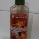Swatch de melle_lady : Bain Douche Sensuel Fleur de Tiaré Ylang-Ylang, Yves Rocher