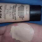 Swatch de Mariem01 : Stay Matte but not Flat, NYX