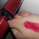 Swatch de Mariem01 : Rouge Edition Velvet, Bourjois