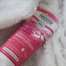 Swatch de Mlletoutsimplement : Lait Corps, Lavera