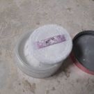 Swatch de alsaceetmoi : Perfect Face Refine Prime All Over Loose Powder, P2 cosmetics