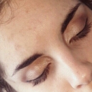 Swatch de Liliyana.r : Palette ombre à paupières The Nudes, Maybelline New York