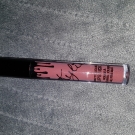 Swatch de Liliyana.r : Matte Liquid Lipstick, Kylie Cosmetics