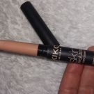 Swatch de Liliyana.r : Skin Evolution Concealer, Kiko