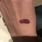 Swatch de Anadreambeauty : Liquid Suede Rouge à Lèvres Crème, NYX