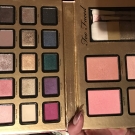 Swatch de Anadreambeauty : Everything Nice Palette, Too Faced