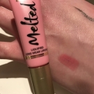 Swatch de Anadreambeauty : Melted - Rouge à lèvres liquéfié longue tenue, Too Faced