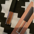 Swatch de W.eel : Radiant Creamy Concealer - Anti-Cernes Eclat, Nars