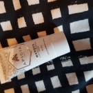 Swatch de W.eel : Masque Miel Ultra Réconfortant, Apicia Paris